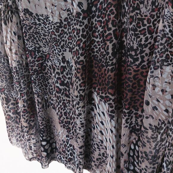 Chico’s NWT Cheetah & Snake Print Sheer Overlay Mesh Top Large - Picture 3 of 11